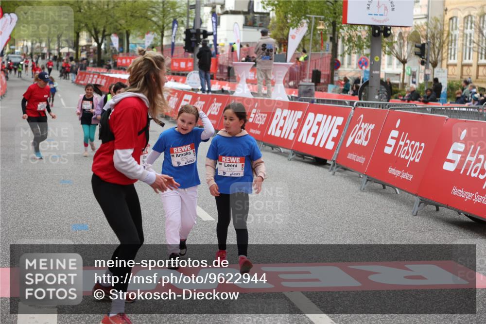 25.04.2026 - Das Zehntel Strokosch-Dieckow http://msf.ph/oto/9622944 25.04.2026 09:14:56 Ziel 2092, 2107 meine-sportfotos.de