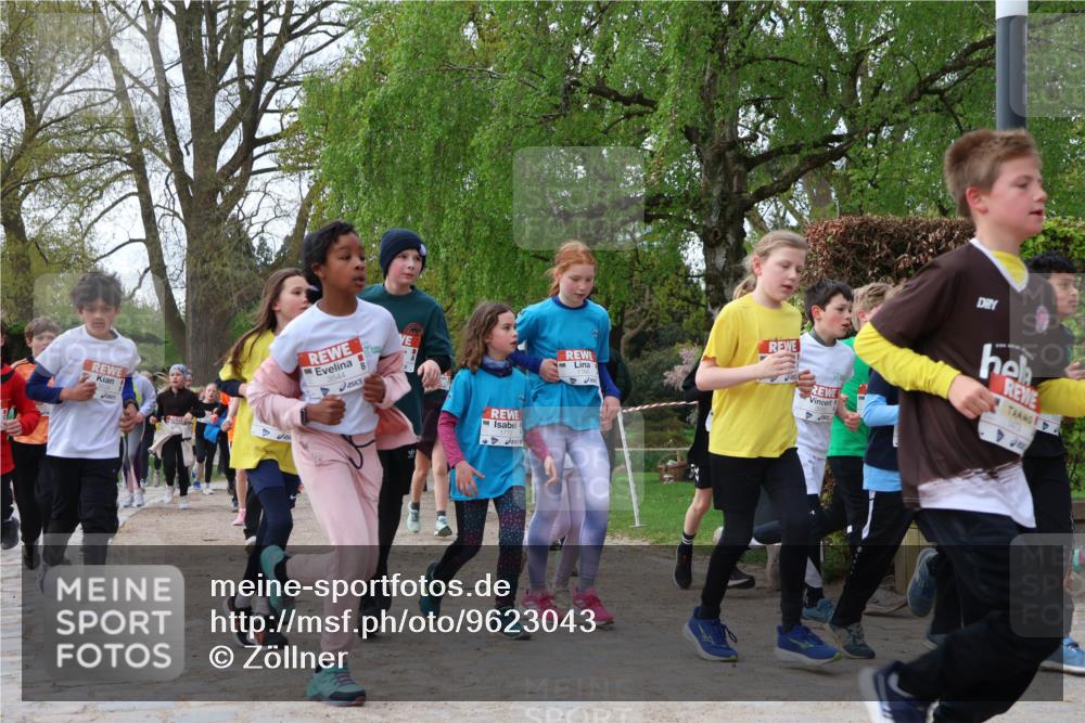 25.04.2026 - Das Zehntel Zöllner http://msf.ph/oto/9623043 25.04.2026 07:41:48 Laufen 3544, 1772, 1473 meine-sportfotos.de