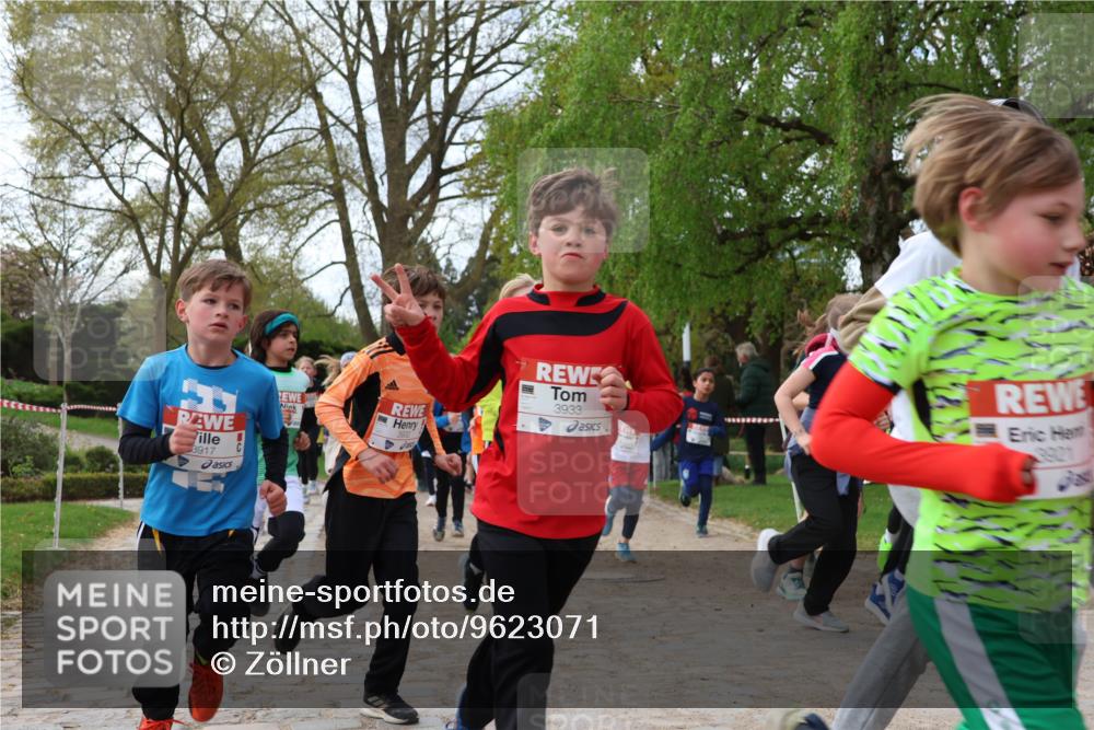 25.04.2026 - Das Zehntel Zöllner http://msf.ph/oto/9623071 25.04.2026 07:41:50 Laufen 3917, 3932, 3933, 3921 meine-sportfotos.de