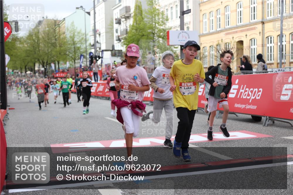 25.04.2026 - Das Zehntel Strokosch-Dieckow http://msf.ph/oto/9623072 25.04.2026 08:56:25 Ziel 1050, 1056, 1123, 1365, 2037, 2171, 2384, 2780, 2869, 2928, 2964, 3228, 3237, 3445, 3536, 3544, 3895, 3980 meine-sportfotos.de