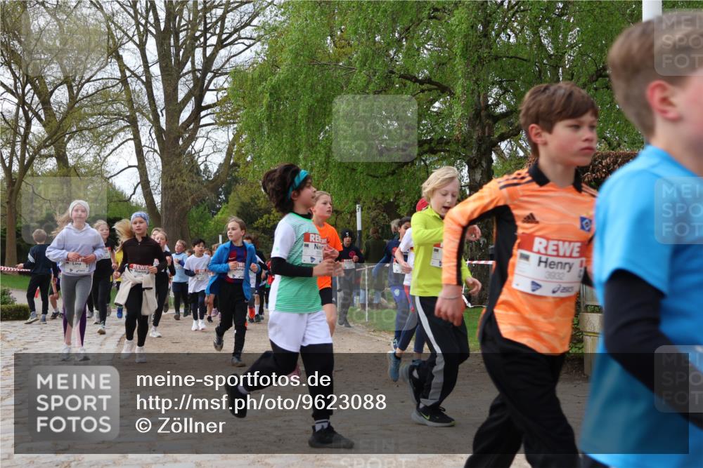 25.04.2026 - Das Zehntel Zöllner http://msf.ph/oto/9623088 25.04.2026 07:41:51 Laufen 3932, 2515 meine-sportfotos.de