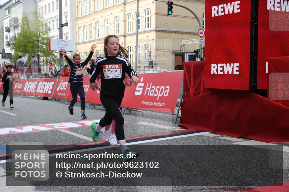 25.04.2026 - Das Zehntel Strokosch-Dieckow http://msf.ph/oto/9623102 25.04.2026 08:56:27 Ziel 1050, 1123, 1365, 2171, 2384, 2780, 2869, 2928, 2964, 3228, 3237, 3536, 3544, 3895, 3980 meine-sportfotos.de