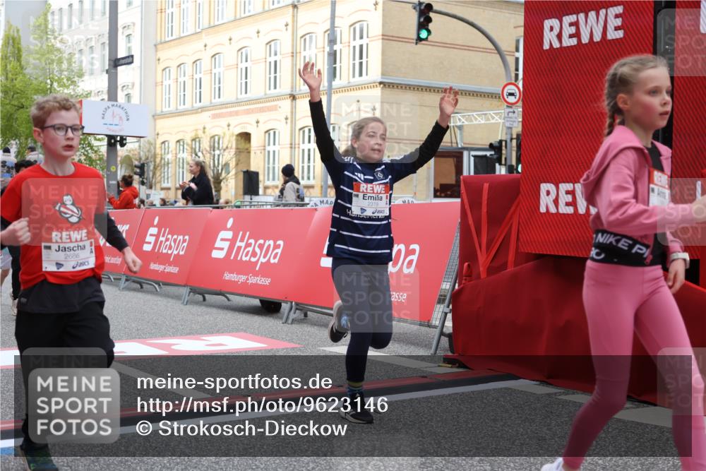 25.04.2026 - Das Zehntel Strokosch-Dieckow http://msf.ph/oto/9623146 25.04.2026 08:56:28 Ziel 1008, 1050, 1123, 1365, 2171, 2384, 2527, 2780, 2869, 2964, 3080, 3228, 3536, 3895, 3980 meine-sportfotos.de