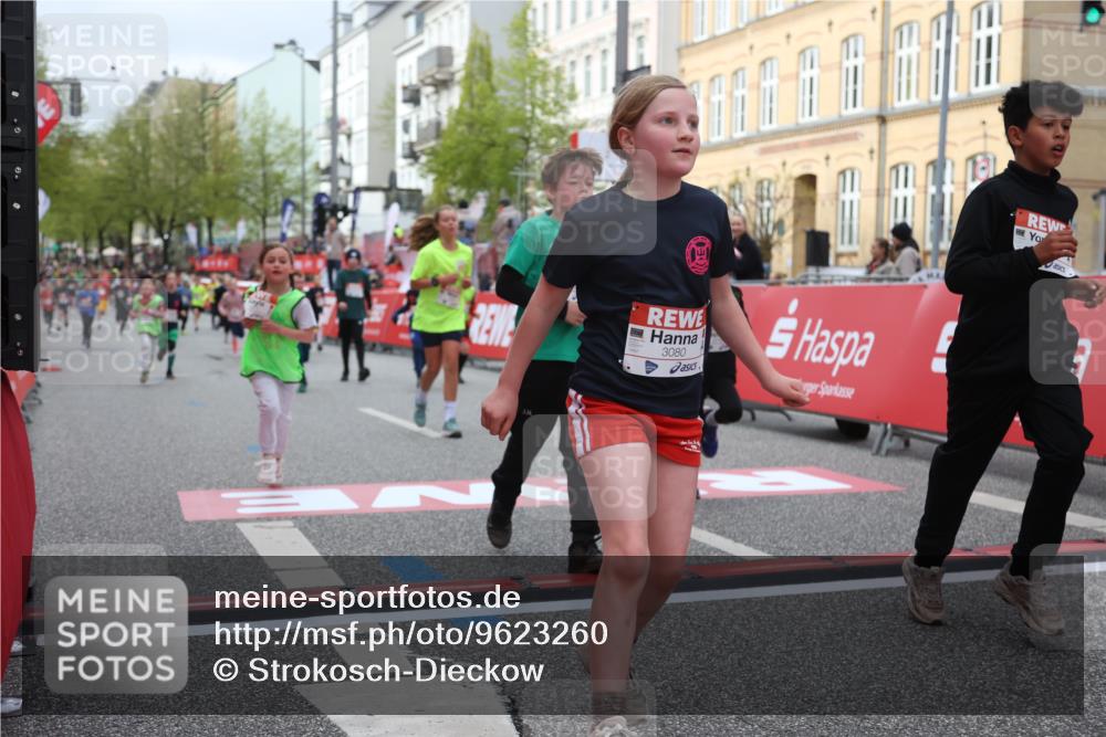 25.04.2026 - Das Zehntel Strokosch-Dieckow http://msf.ph/oto/9623260 25.04.2026 08:56:31 Ziel 1008, 1123, 1365, 1875, 1898, 2196, 2207, 2319, 2494, 2527, 2686, 3080, 3228, 3234, 3275, 3536, 3980, 4035 meine-sportfotos.de