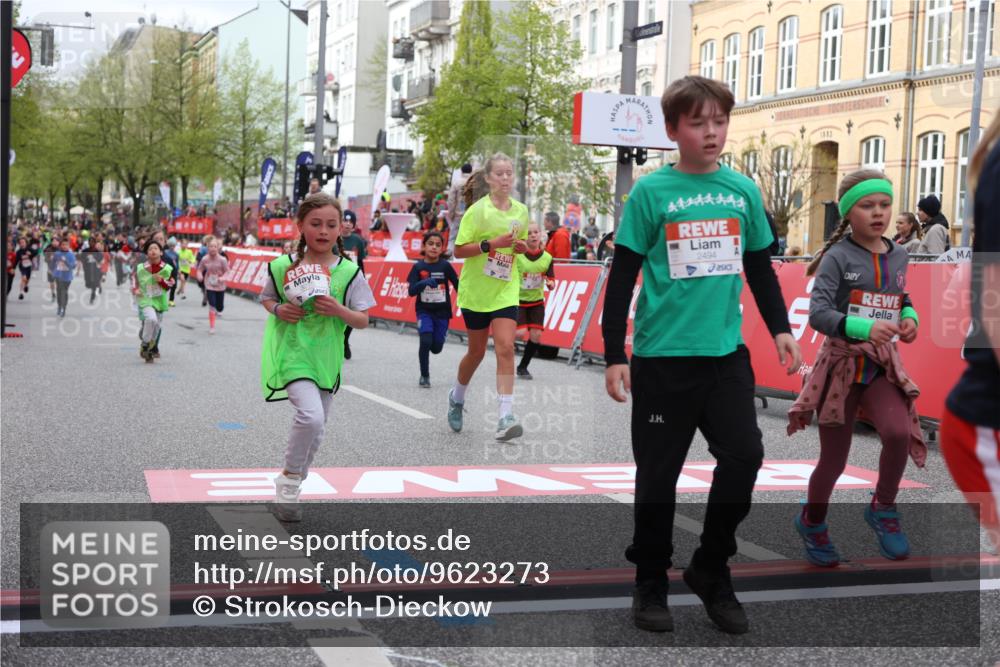 25.04.2026 - Das Zehntel Strokosch-Dieckow http://msf.ph/oto/9623273 25.04.2026 08:56:31 Ziel 1008, 1123, 1365, 1875, 1898, 2196, 2207, 2319, 2494, 2527, 2686, 3080, 3228, 3234, 3275, 3536, 3980, 4035 meine-sportfotos.de