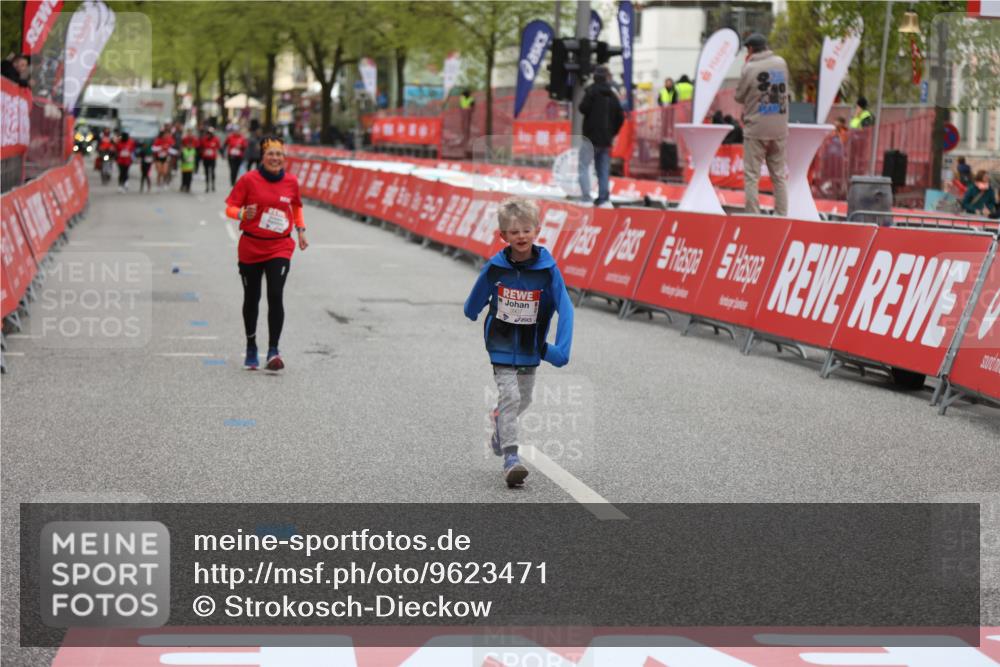 25.04.2026 - Das Zehntel Strokosch-Dieckow http://msf.ph/oto/9623471 25.04.2026 09:15:15 Ziel 2088, 2106, 3907 meine-sportfotos.de