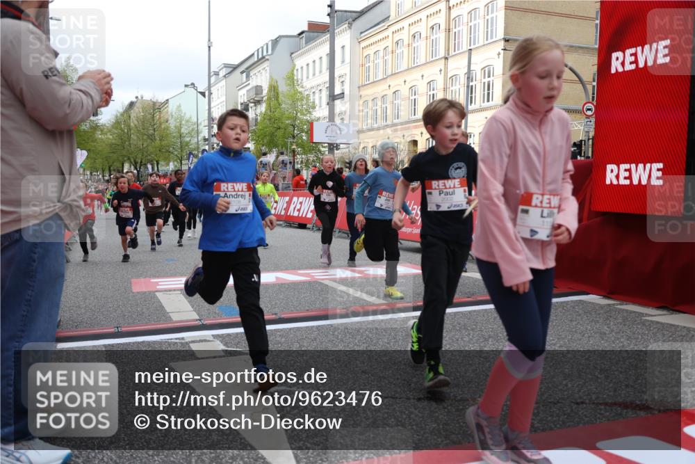 25.04.2026 - Das Zehntel Strokosch-Dieckow http://msf.ph/oto/9623476 25.04.2026 08:56:39 Ziel 1155, 1388, 1575, 1638, 1639, 1875, 1898, 1963, 1968, 2002, 2071, 2108, 2319, 2565, 2615, 2669, 3101, 3234, 3354, 3360, 3844, 3849, 3875, 3975, 4058 meine-sportfotos.de