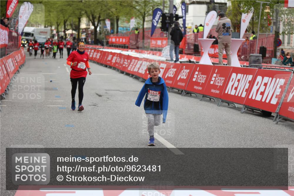 25.04.2026 - Das Zehntel Strokosch-Dieckow http://msf.ph/oto/9623481 25.04.2026 09:15:15 Ziel 2088, 2106, 3907 meine-sportfotos.de