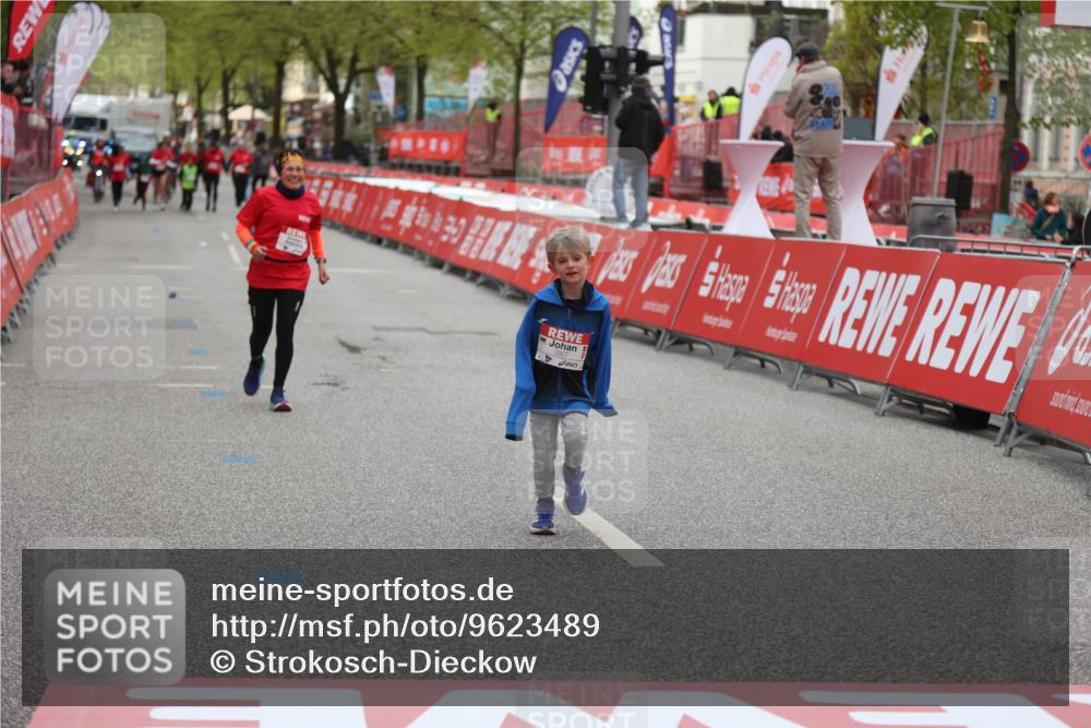 25.04.2026 - Das Zehntel Strokosch-Dieckow http://msf.ph/oto/9623489 25.04.2026 09:15:15 Ziel 2088, 2106, 3907 meine-sportfotos.de