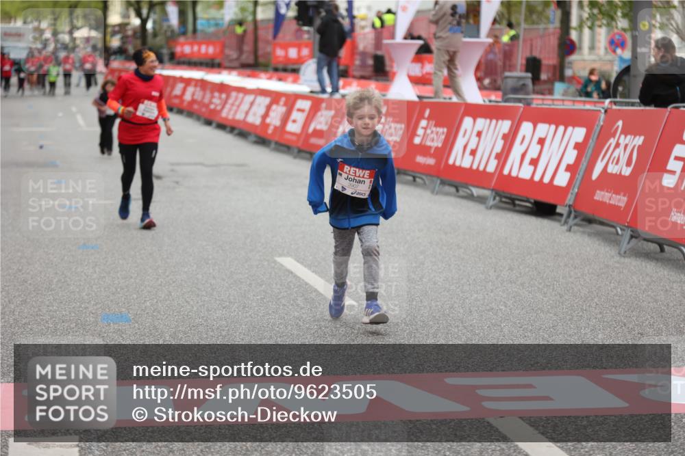 25.04.2026 - Das Zehntel Strokosch-Dieckow http://msf.ph/oto/9623505 25.04.2026 09:15:15 Ziel 2088, 2106, 3907 meine-sportfotos.de