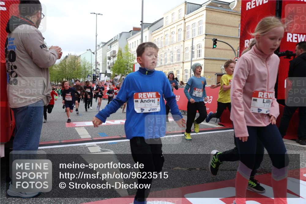 25.04.2026 - Das Zehntel Strokosch-Dieckow http://msf.ph/oto/9623515 25.04.2026 08:56:39 Ziel 1155, 1388, 1575, 1638, 1639, 1875, 1898, 1963, 1968, 2002, 2071, 2108, 2319, 2565, 2615, 2669, 3101, 3234, 3354, 3360, 3844, 3849, 3875, 3975, 4058 meine-sportfotos.de