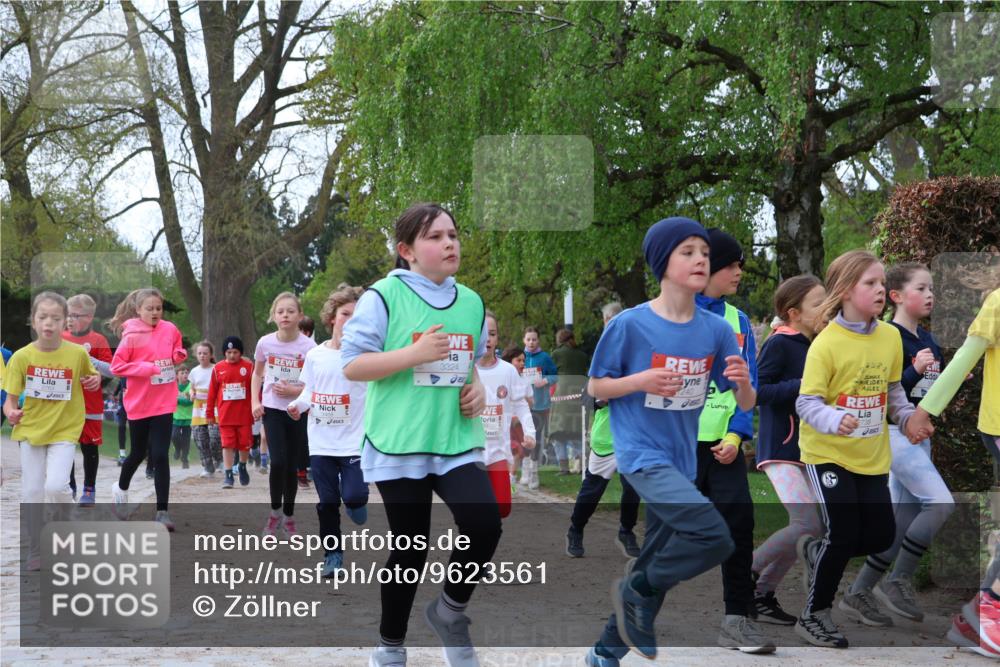 25.04.2026 - Das Zehntel Zöllner http://msf.ph/oto/9623561 25.04.2026 07:42:22 Laufen 4, 3324, 240 meine-sportfotos.de