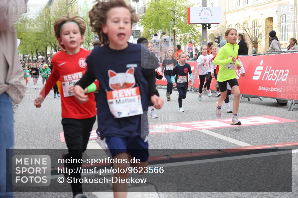 25.04.2026 - Das Zehntel Strokosch-Dieckow http://msf.ph/oto/9623566 25.04.2026 08:56:40 Ziel 1155, 1302, 1388, 1575, 1638, 1639, 1645, 1828, 1877, 1963, 1968, 2002, 2071, 2108, 2565, 2594, 2615, 2669, 3002, 3101, 3354, 3360, 3520, 3526, 3844, 3849, 3875, 3975, 4058 meine-sportfotos.de