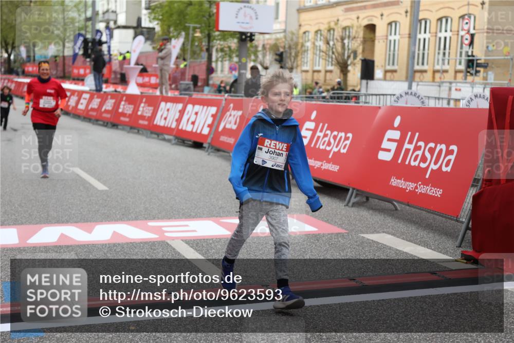 25.04.2026 - Das Zehntel Strokosch-Dieckow http://msf.ph/oto/9623593 25.04.2026 09:15:17 Ziel 2106, 3907 meine-sportfotos.de