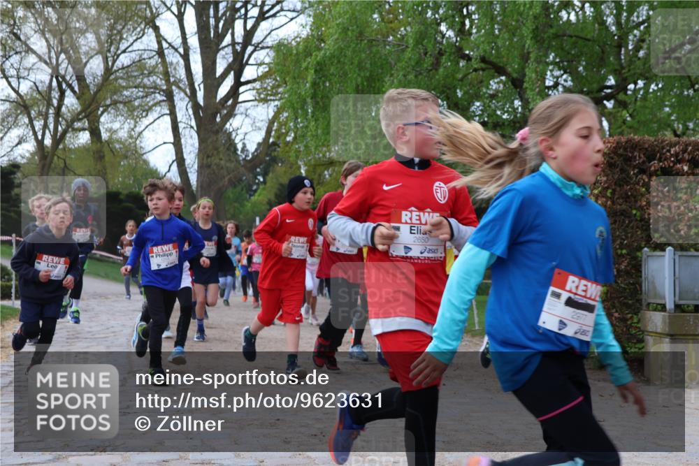 25.04.2026 - Das Zehntel Zöllner http://msf.ph/oto/9623631 25.04.2026 07:42:26 Laufen 2650, 2917 meine-sportfotos.de