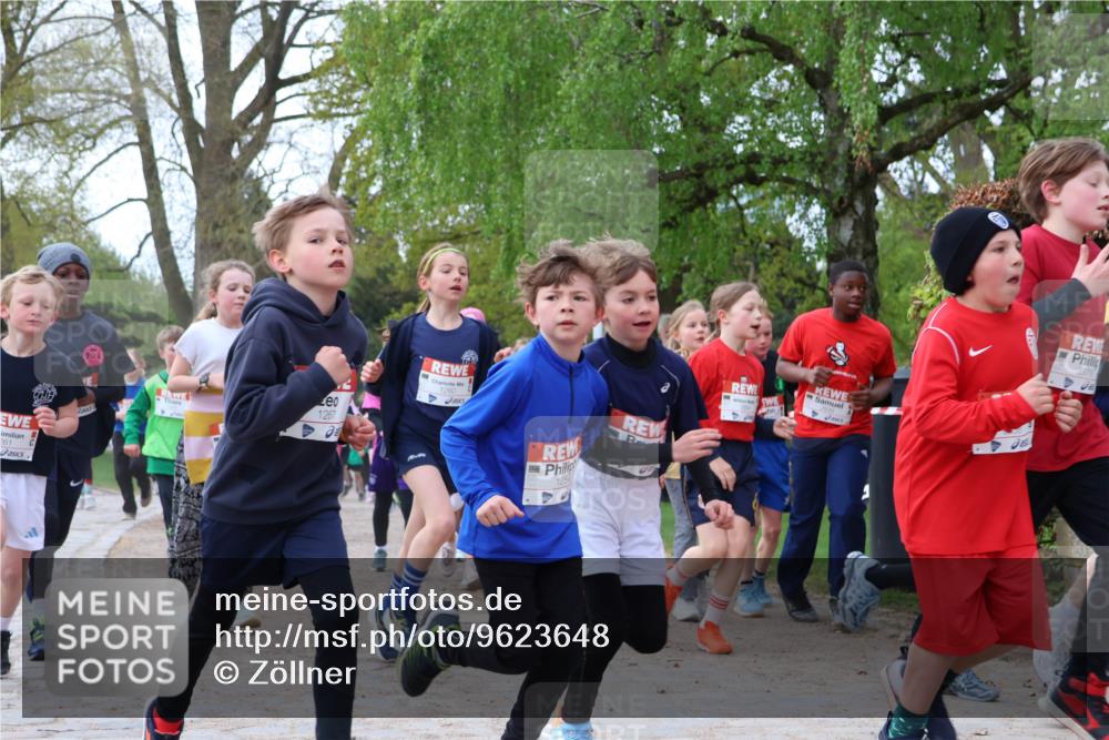 25.04.2026 - Das Zehntel Zöllner http://msf.ph/oto/9623648 25.04.2026 07:42:27 Laufen 261, 1260, 1267, 65, 3379 meine-sportfotos.de