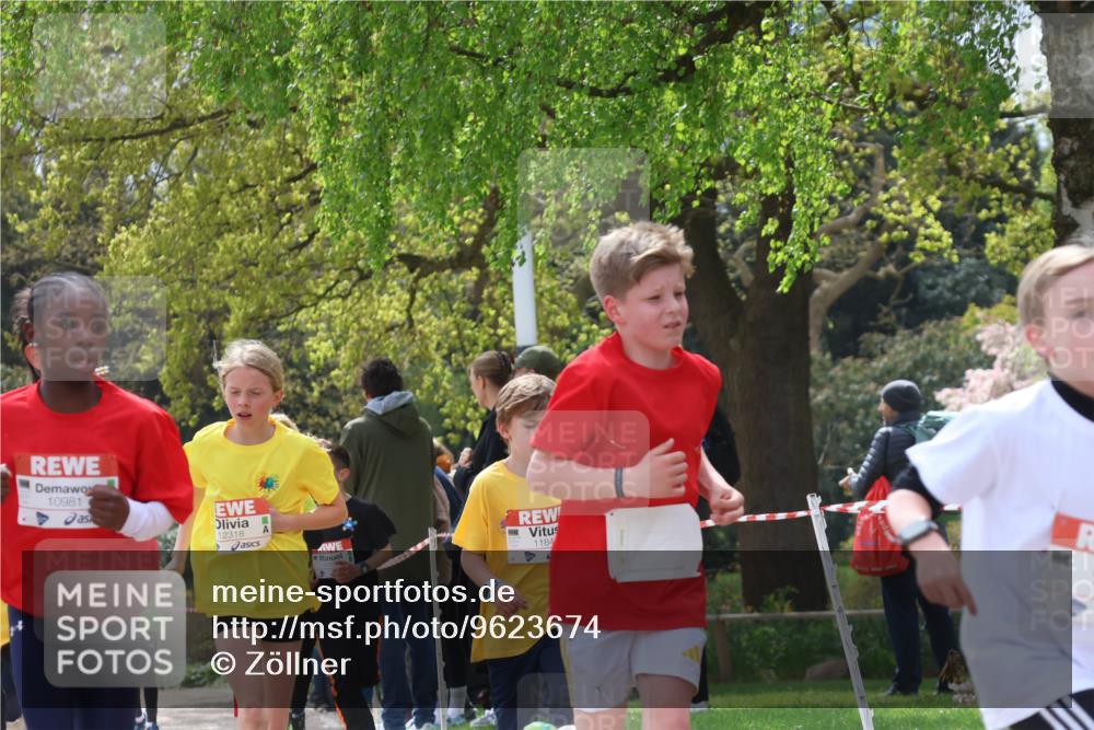 25.04.2026 - Das Zehntel Zöllner http://msf.ph/oto/9623674 25.04.2026 11:40:04 Laufen 10981, 12318, 1184 meine-sportfotos.de