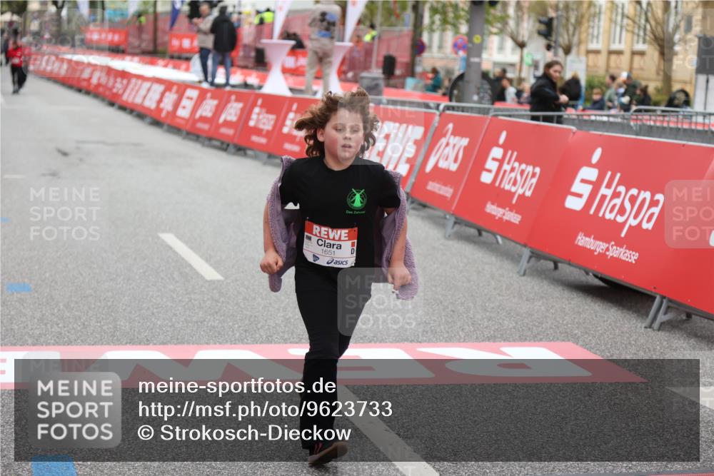25.04.2026 - Das Zehntel Strokosch-Dieckow http://msf.ph/oto/9623733 25.04.2026 09:15:23 Ziel 1651, 3907 meine-sportfotos.de