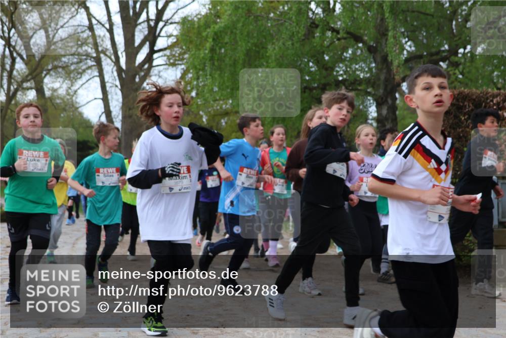 25.04.2026 - Das Zehntel Zöllner http://msf.ph/oto/9623788 25.04.2026 07:42:37 Laufen 3579 meine-sportfotos.de