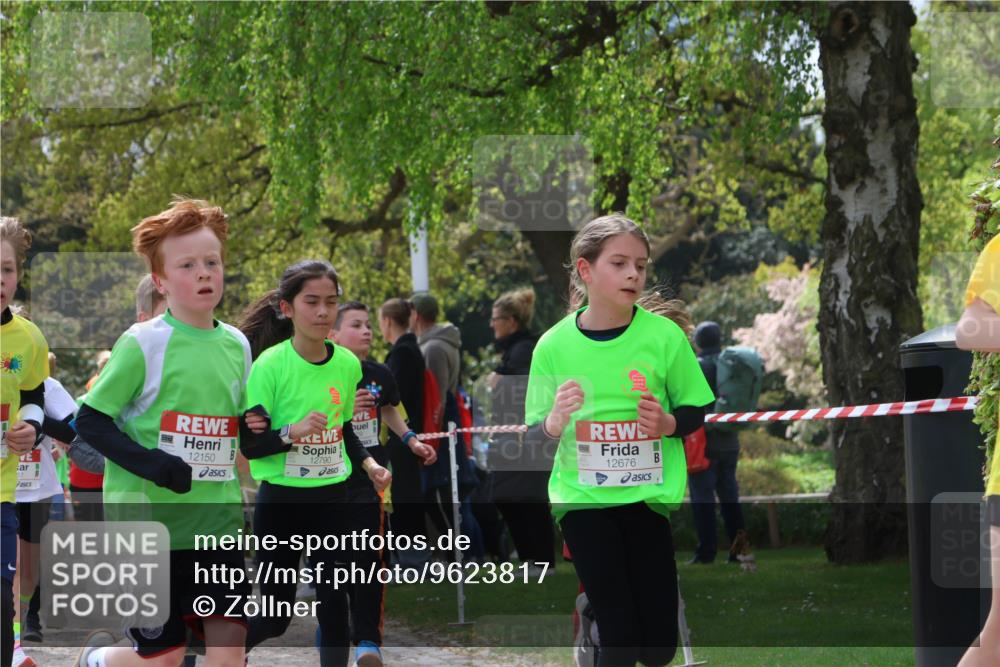 25.04.2026 - Das Zehntel Zöllner http://msf.ph/oto/9623817 25.04.2026 11:40:06 Laufen 12150, 12790, 12676 meine-sportfotos.de