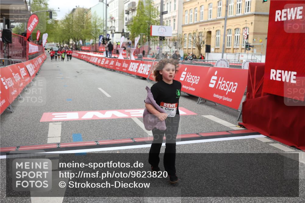25.04.2026 - Das Zehntel Strokosch-Dieckow http://msf.ph/oto/9623820 25.04.2026 09:15:24 Ziel 1651 meine-sportfotos.de