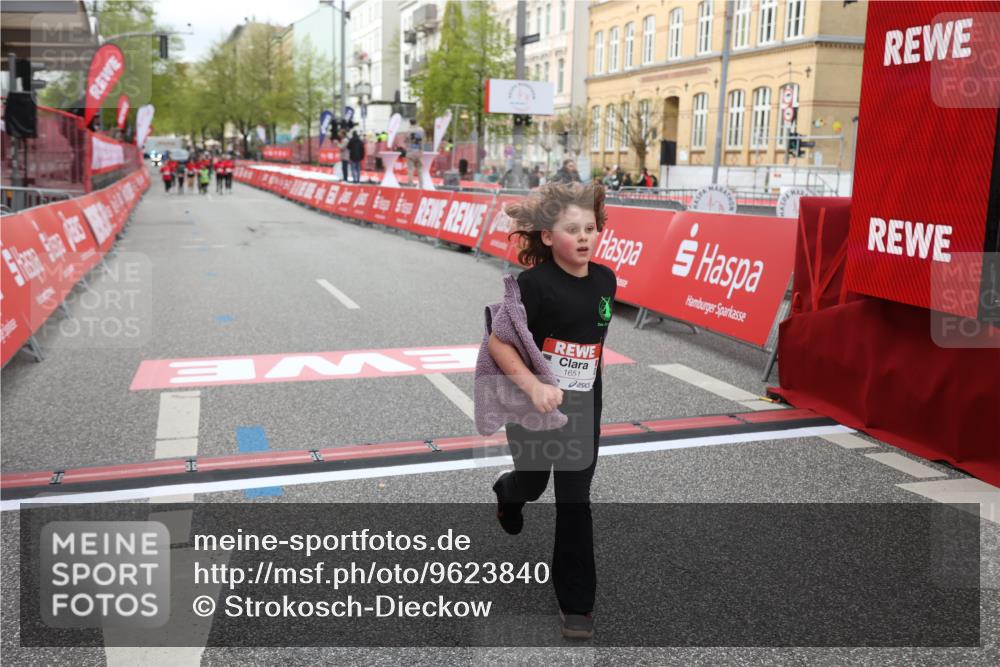 25.04.2026 - Das Zehntel Strokosch-Dieckow http://msf.ph/oto/9623840 25.04.2026 09:15:24 Ziel 1651 meine-sportfotos.de