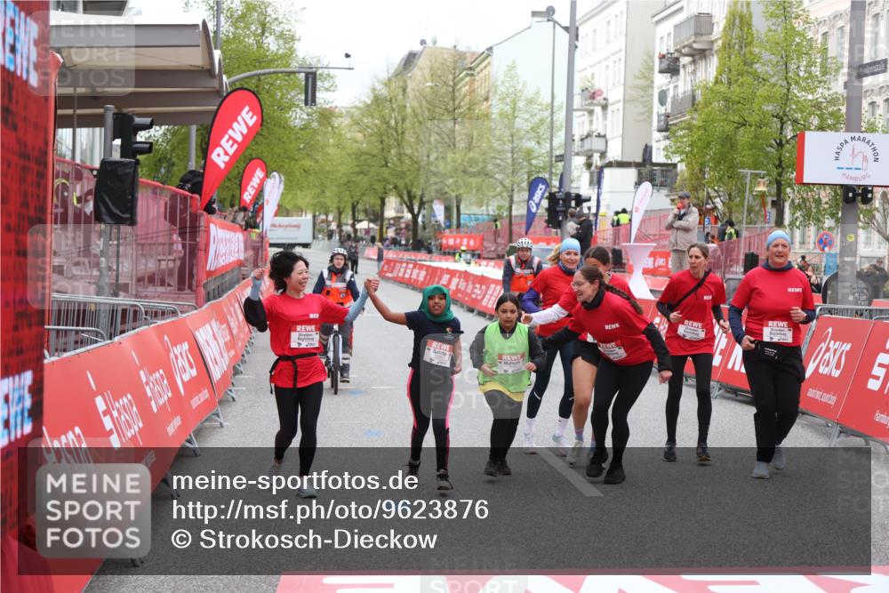 25.04.2026 - Das Zehntel Strokosch-Dieckow http://msf.ph/oto/9623876 25.04.2026 09:15:41 Ziel 1379 meine-sportfotos.de