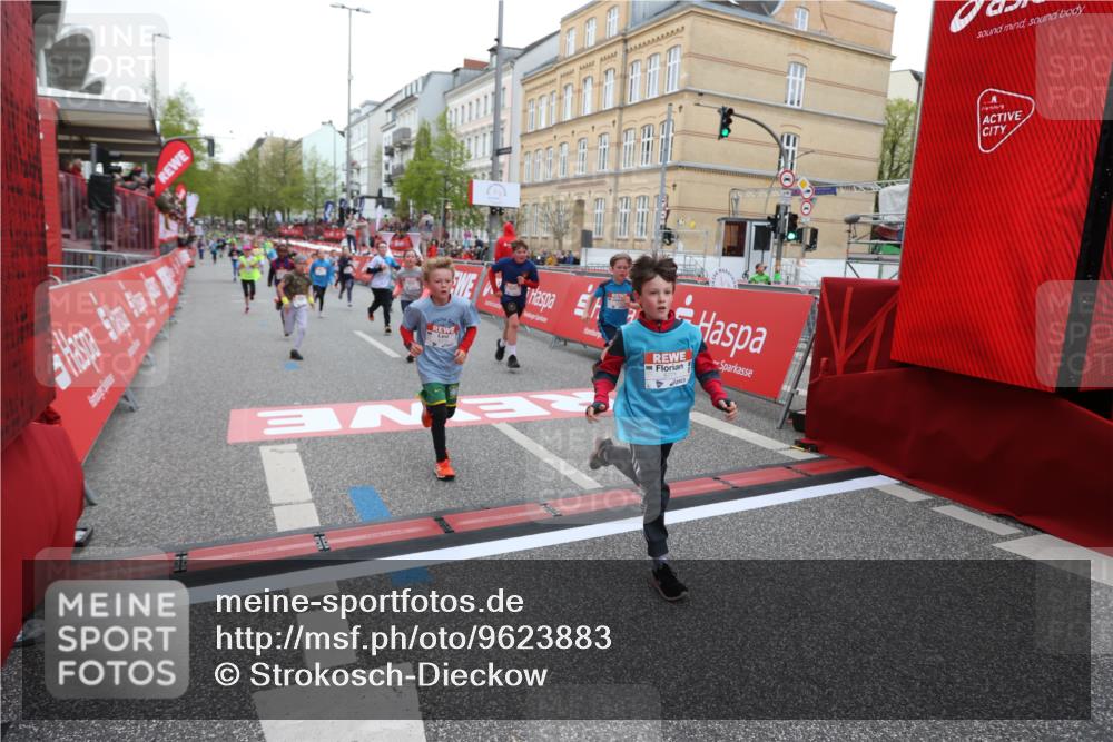 25.04.2026 - Das Zehntel Strokosch-Dieckow http://msf.ph/oto/9623883 25.04.2026 10:54:49 Ziel 5234, 5411, 5713, 5906, 6364, 6623, 7253, 7340, 7830, 7940 meine-sportfotos.de