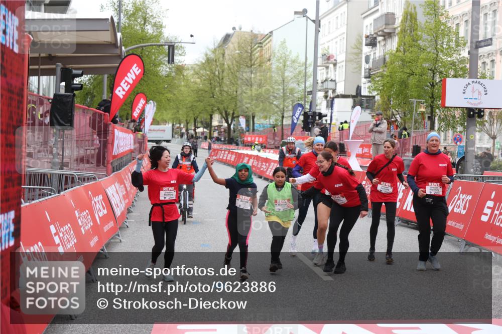 25.04.2026 - Das Zehntel Strokosch-Dieckow http://msf.ph/oto/9623886 25.04.2026 09:15:41 Ziel 1379 meine-sportfotos.de