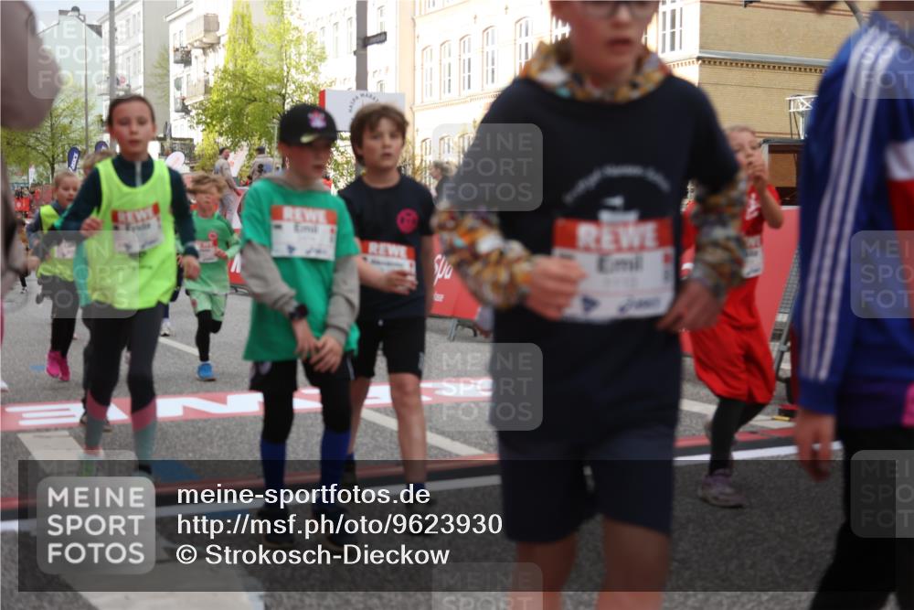 25.04.2026 - Das Zehntel Strokosch-Dieckow http://msf.ph/oto/9623930 25.04.2026 08:56:48 Ziel 1004, 1113, 1131, 1302, 1307, 1316, 1369, 1645, 1649, 1717, 1740, 1828, 1877, 1959, 2078, 2296, 2323, 2463, 2474, 2478, 2594, 2606, 2895, 3002, 3059, 3093, 3196, 3206, 3520, 3526, 3745, 3847, 3891, 3963 meine-sportfotos.de