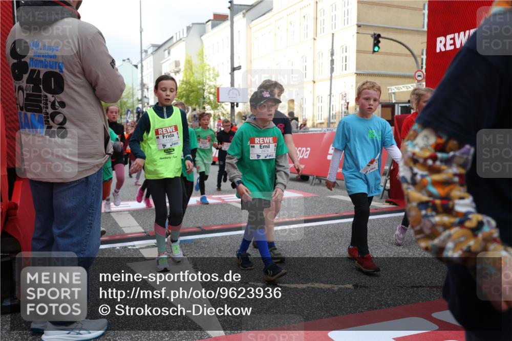 25.04.2026 - Das Zehntel Strokosch-Dieckow http://msf.ph/oto/9623936 25.04.2026 08:56:49 Ziel 1004, 1113, 1131, 1307, 1316, 1369, 1562, 1649, 1717, 1740, 1959, 2078, 2296, 2323, 2463, 2474, 2478, 2606, 2895, 3059, 3093, 3196, 3206, 3745, 3847, 3891, 3963 meine-sportfotos.de
