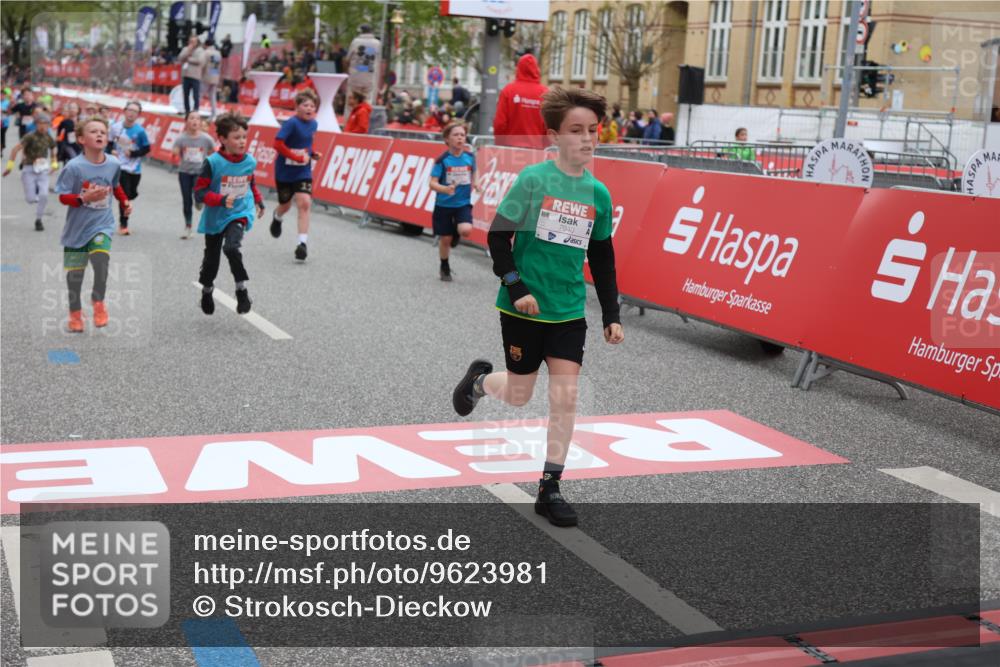 25.04.2026 - Das Zehntel Strokosch-Dieckow http://msf.ph/oto/9623981 25.04.2026 10:54:47 Ziel 5234, 5424, 5558, 5564, 5713, 5906, 6060, 6364, 6623, 7233, 7253, 7697, 7940 meine-sportfotos.de