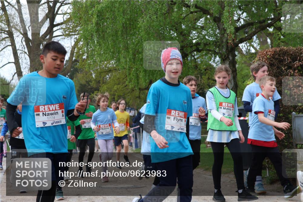 25.04.2026 - Das Zehntel Zöllner http://msf.ph/oto/9623983 25.04.2026 07:42:49 Laufen 1774, 1770 meine-sportfotos.de