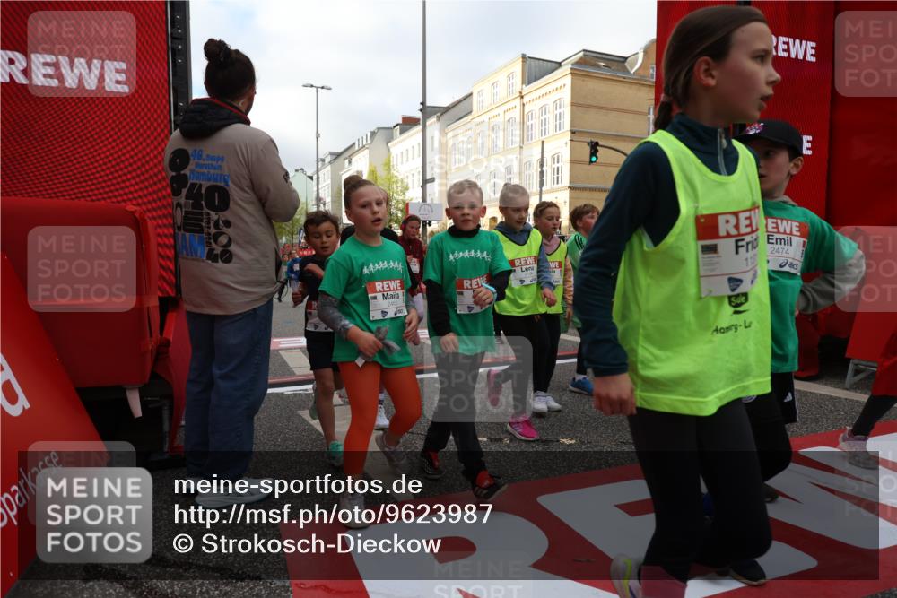 25.04.2026 - Das Zehntel Strokosch-Dieckow http://msf.ph/oto/9623987 25.04.2026 08:56:50 Ziel 1004, 1113, 1131, 1307, 1369, 1562, 1567, 1649, 1717, 1959, 2078, 2323, 2463, 2474, 2478, 2606, 2895, 3059, 3093, 3196, 3206, 3610, 3722, 3745, 3847, 3891, 3950, 3963 meine-sportfotos.de