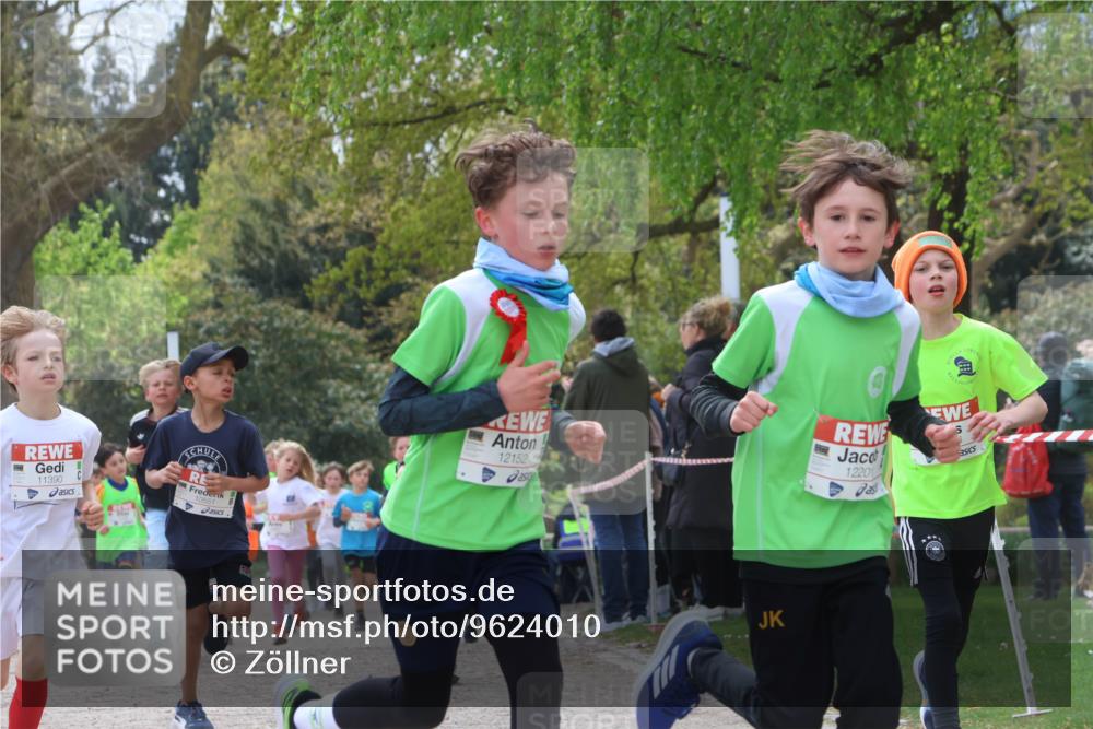 25.04.2026 - Das Zehntel Zöllner http://msf.ph/oto/9624010 25.04.2026 11:40:10 Laufen 11390, 10551, 12152, 12201 meine-sportfotos.de