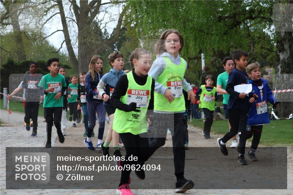 25.04.2026 - Das Zehntel Zöllner http://msf.ph/oto/9624094 25.04.2026 07:42:59 Laufen 1141, 1152 meine-sportfotos.de