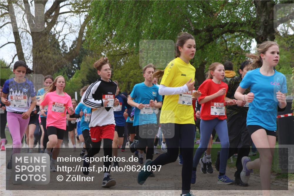 25.04.2026 - Das Zehntel Zöllner http://msf.ph/oto/9624097 25.04.2026 13:42:51 Laufen 16339, 15215, 16570 meine-sportfotos.de