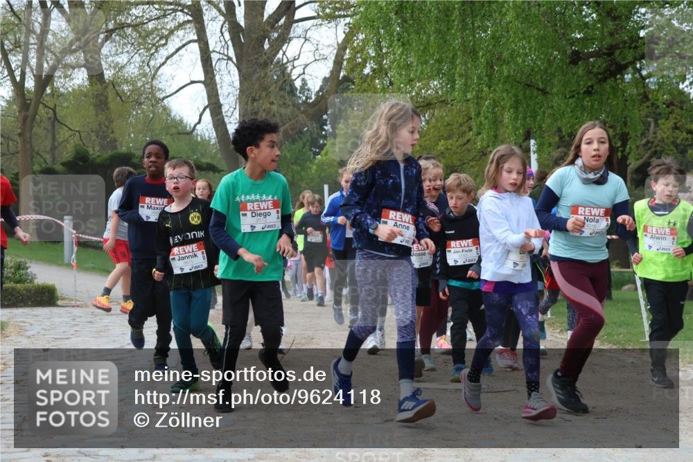 25.04.2026 - Das Zehntel Zöllner http://msf.ph/oto/9624118 25.04.2026 07:43:01 Laufen 3875, 4016 meine-sportfotos.de