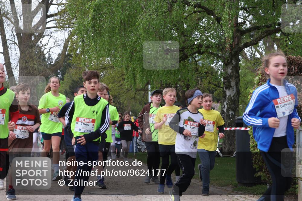 25.04.2026 - Das Zehntel Zöllner http://msf.ph/oto/9624177 25.04.2026 07:43:05 Laufen 3228, 3530 meine-sportfotos.de