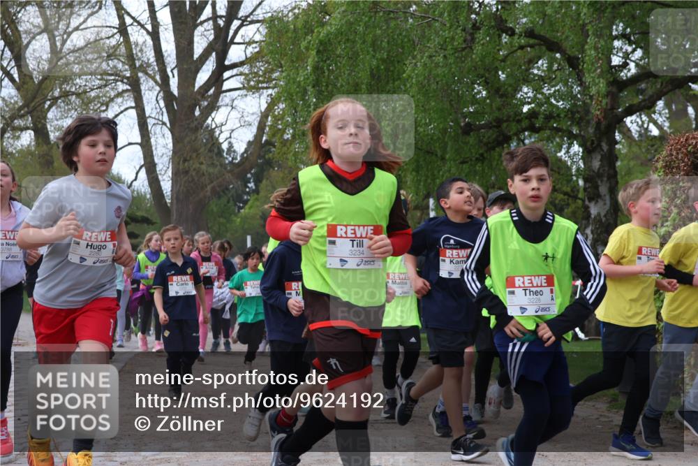25.04.2026 - Das Zehntel Zöllner http://msf.ph/oto/9624192 25.04.2026 07:43:06 Laufen 3788, 2280, 3234, 3228 meine-sportfotos.de