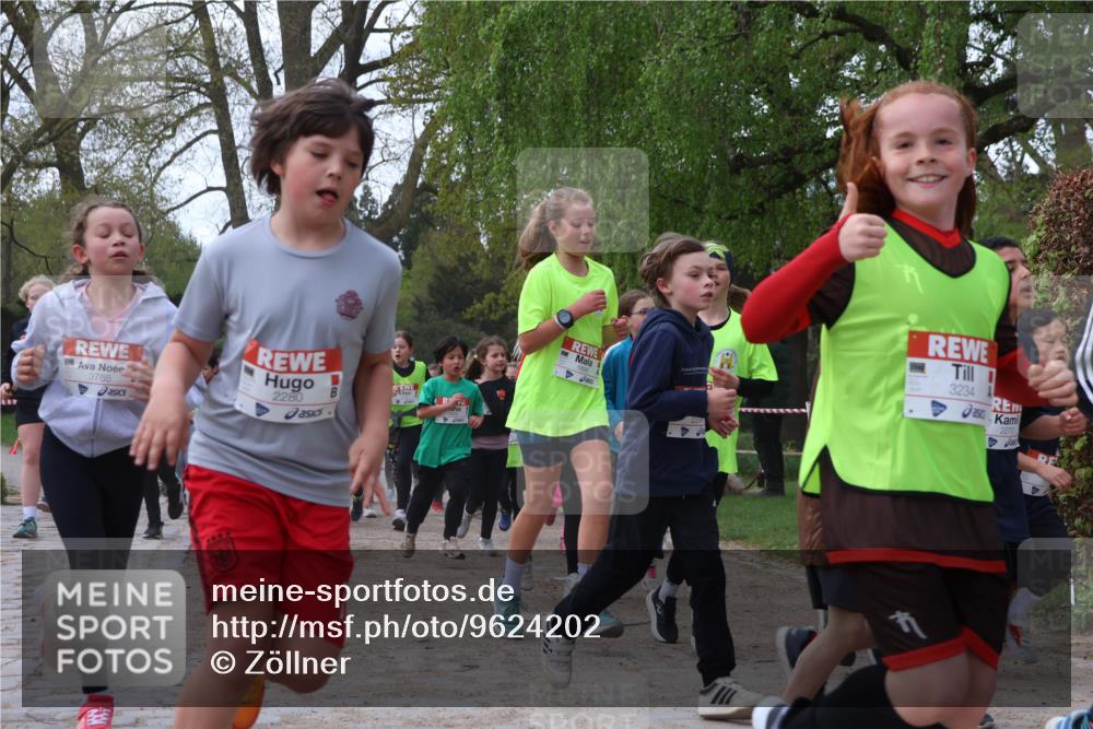 25.04.2026 - Das Zehntel Zöllner http://msf.ph/oto/9624202 25.04.2026 07:43:07 Laufen 3788, 2280, 3234, 2270 meine-sportfotos.de