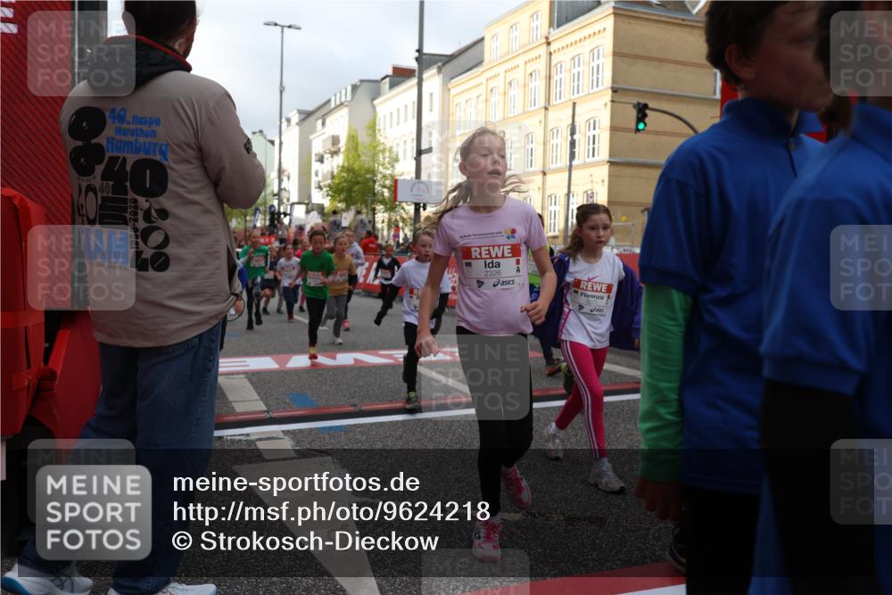 25.04.2026 - Das Zehntel Strokosch-Dieckow http://msf.ph/oto/9624218 25.04.2026 08:57:03 Ziel 1126, 1229, 1331, 1341, 1357, 1363, 1376, 1511, 1521, 1625, 1683, 1758, 1762, 1765, 1956, 2222, 2326, 2513, 2528, 2808, 2857, 2864, 2972, 3465, 3484, 3491, 3494, 3498, 3530, 3559, 3560, 3579, 3683, 3685, 3714, 3788, 3946 meine-sportfotos.de