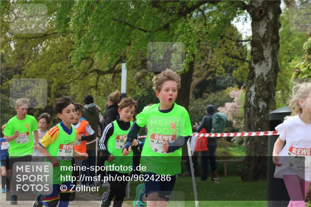 25.04.2026 - Das Zehntel Zöllner http://msf.ph/oto/9624286 25.04.2026 11:40:15 Laufen 11008, 126, 10881 meine-sportfotos.de