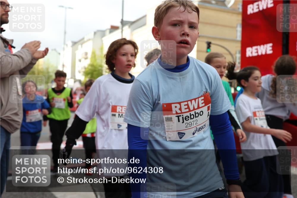 25.04.2026 - Das Zehntel Strokosch-Dieckow http://msf.ph/oto/9624308 25.04.2026 08:57:07 Ziel 1126, 1229, 1257, 1341, 1357, 1376, 1521, 1683, 1759, 1956, 2222, 2233, 2326, 2491, 2501, 2513, 2515, 2517, 2857, 2864, 2972, 3048, 3052, 3073, 3138, 3140, 3156, 3484, 3491, 3494, 3530, 3579, 3683, 3685, 3714, 3788, 4008 meine-sportfotos.de