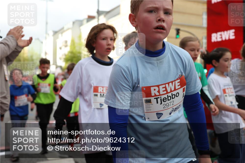 25.04.2026 - Das Zehntel Strokosch-Dieckow http://msf.ph/oto/9624312 25.04.2026 08:57:07 Ziel 1126, 1229, 1257, 1341, 1357, 1376, 1521, 1683, 1759, 1956, 2222, 2233, 2326, 2491, 2501, 2513, 2515, 2517, 2857, 2864, 2972, 3048, 3052, 3073, 3138, 3140, 3156, 3484, 3491, 3494, 3530, 3579, 3683, 3685, 3714, 3788, 4008 meine-sportfotos.de