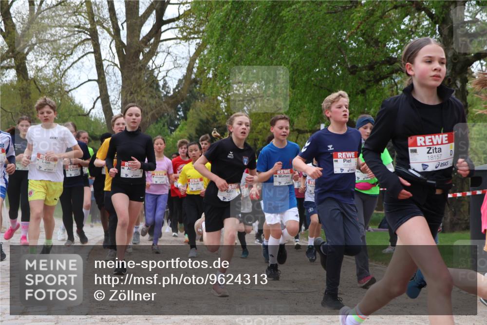 25.04.2026 - Das Zehntel Zöllner http://msf.ph/oto/9624313 25.04.2026 13:42:54 Laufen 18141, 18110, 18157 meine-sportfotos.de