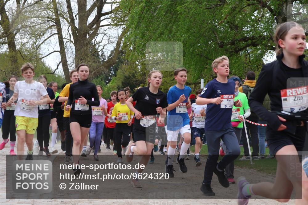 25.04.2026 - Das Zehntel Zöllner http://msf.ph/oto/9624320 25.04.2026 13:42:55 Laufen 18141, 18157 meine-sportfotos.de