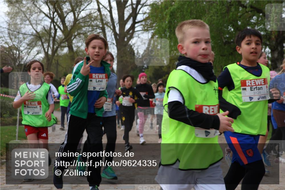 25.04.2026 - Das Zehntel Zöllner http://msf.ph/oto/9624335 25.04.2026 07:43:14 Laufen 1376, 1562, 3128 meine-sportfotos.de