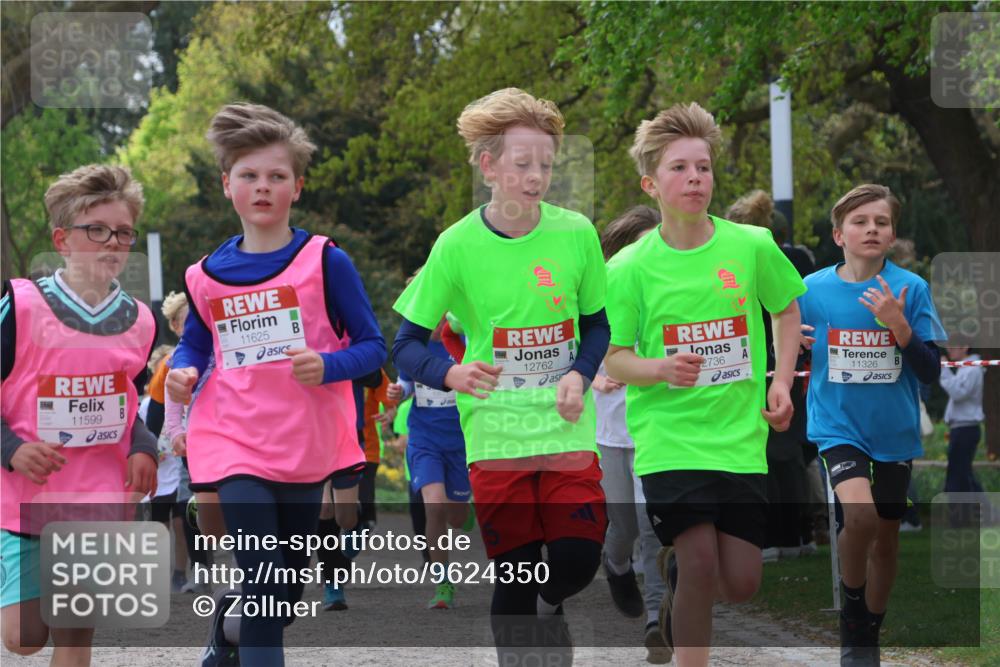 25.04.2026 - Das Zehntel Zöllner http://msf.ph/oto/9624350 25.04.2026 11:40:17 Laufen 11599, 11625, 12762, 2736, 11326 meine-sportfotos.de