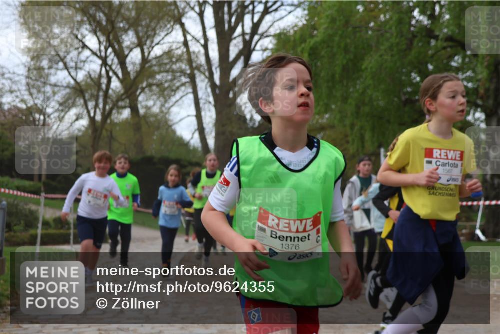 25.04.2026 - Das Zehntel Zöllner http://msf.ph/oto/9624355 25.04.2026 07:43:15 Laufen 1376, 1567 meine-sportfotos.de